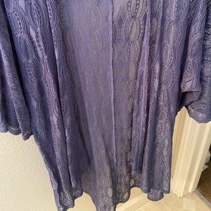 Lularoe “Lindsay” Kimono